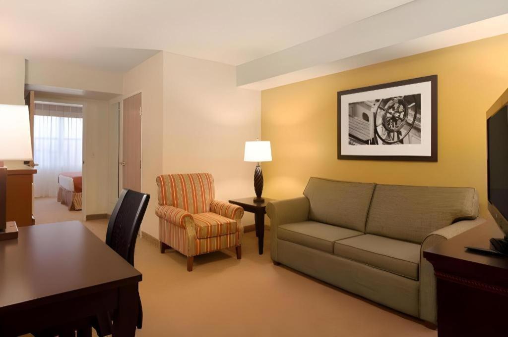 Country Inn & Suites By Radisson, Dundee, Mi Екстериор снимка