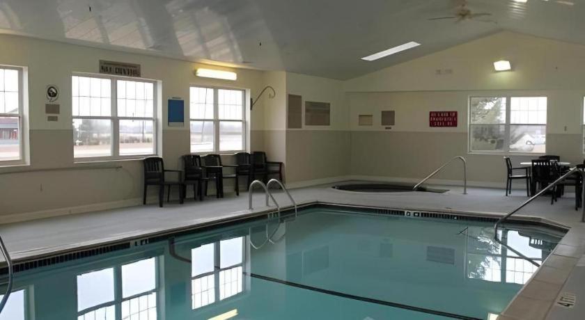 Country Inn & Suites By Radisson, Dundee, Mi Екстериор снимка