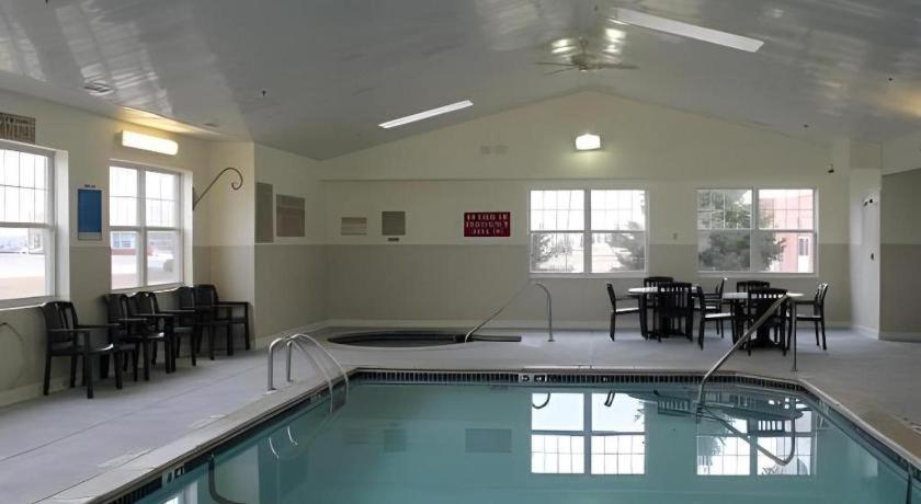 Country Inn & Suites By Radisson, Dundee, Mi Екстериор снимка